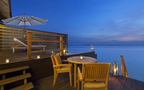 Anantara Veli Maldives Resort-Deluxe Over Water Bungalow Deck and Ocean_1210